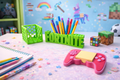 Fortnite pen& post it holder set